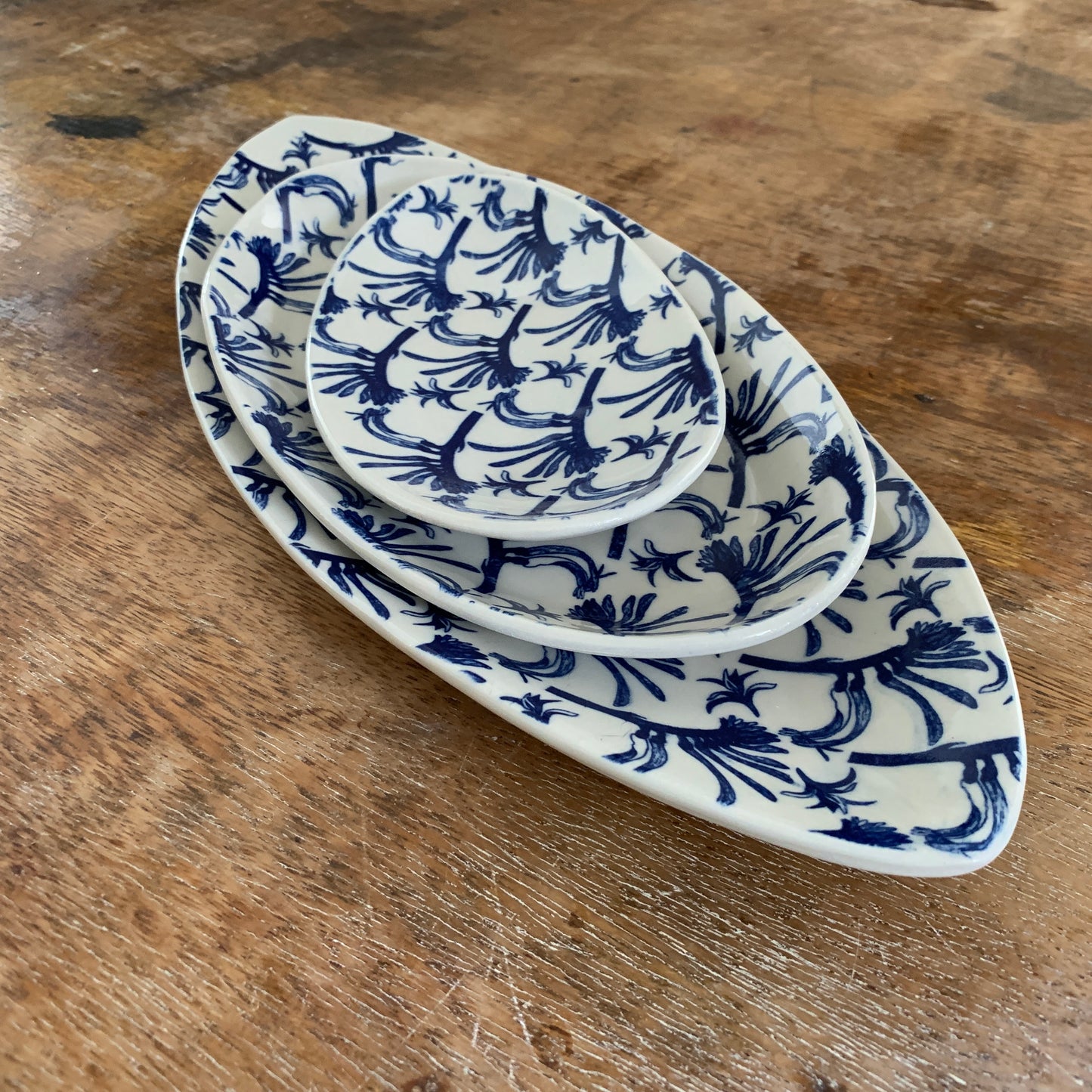 Floralware small oval plate
